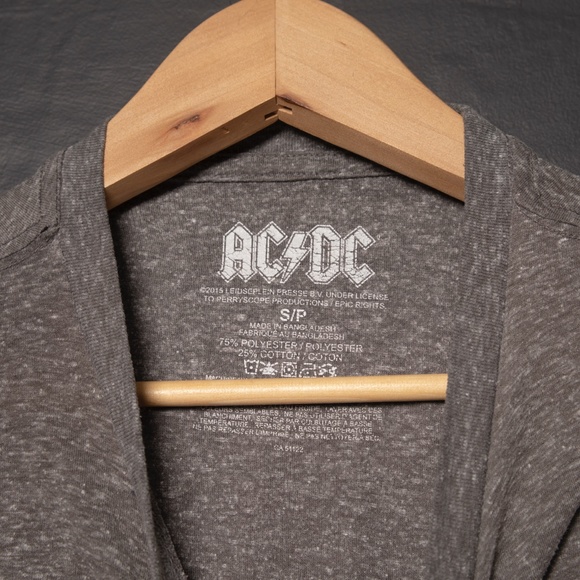 Men's AC DC Graphic T-shirt SZ Small 0r XL Kids - Picture 2 of 2